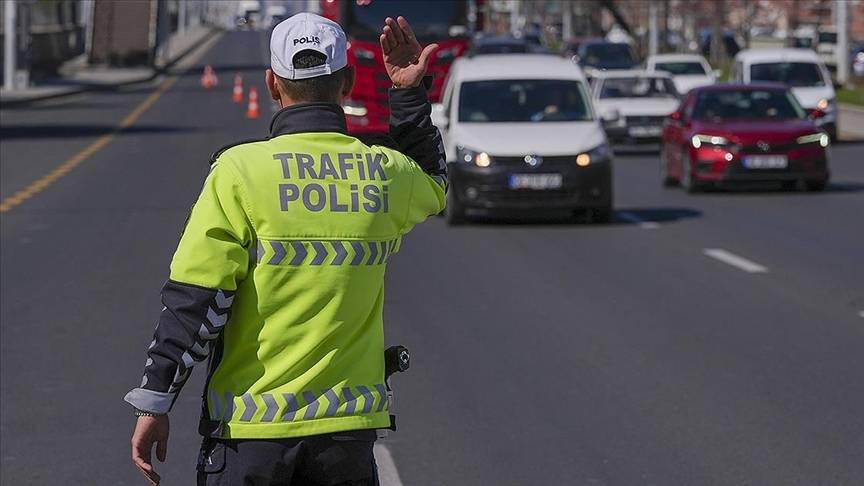 Kıtaları birleştiren maraton başladı! İşte trafiğe kapalı olan yollar ve alternatif güzergahlar 5